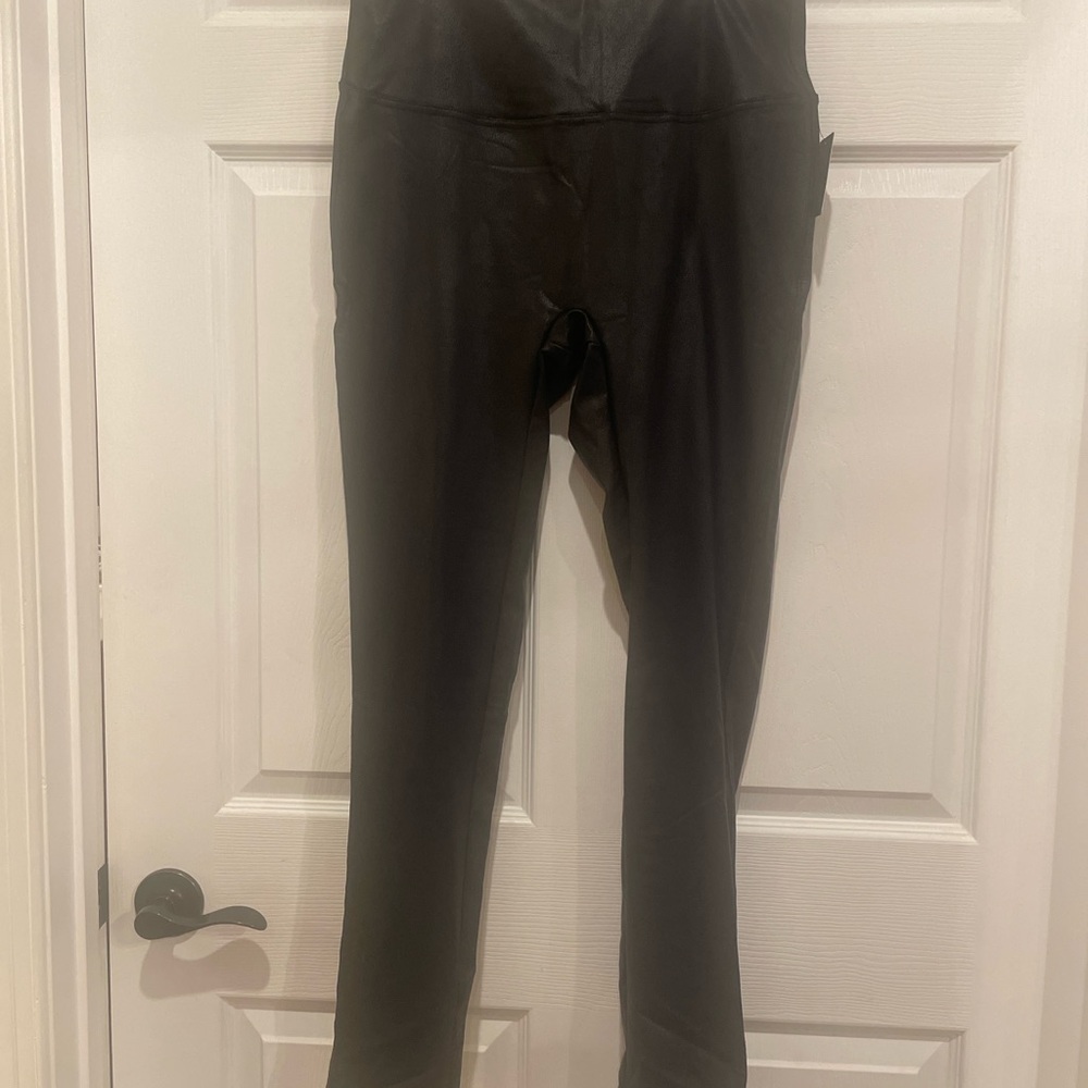 Diane Gilman Black Leggings